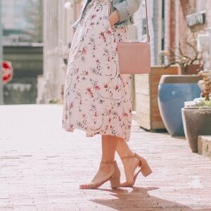 Steve‎ Madden Irenee Tan Suede Block Heel Sandal Size 11